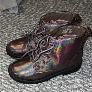 Old Navy Iridescent Kids Boots